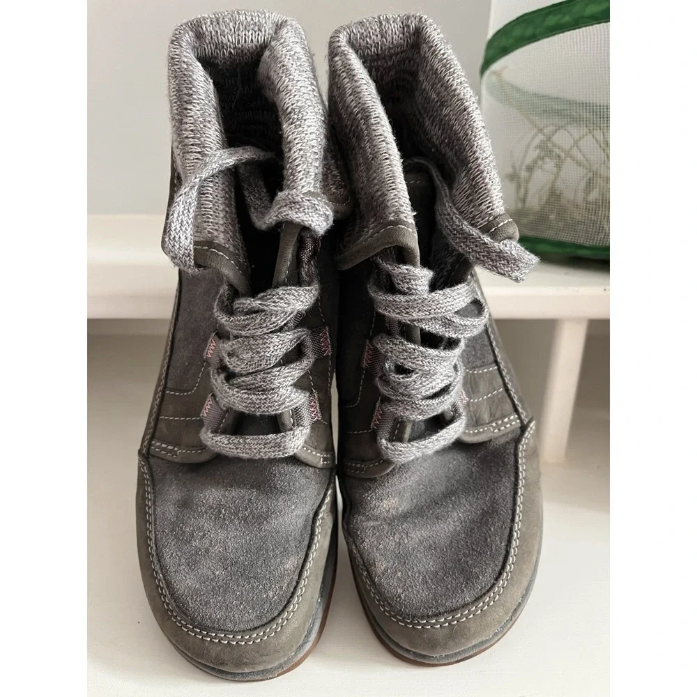 Chaco Barbary Hiking Boots Gray Outdoor Suede Leather Women's 6.5 W1